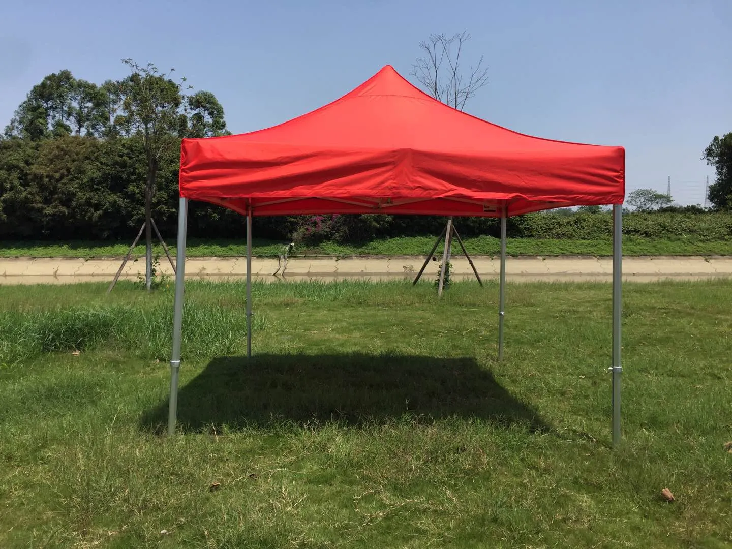 10x10 Pop-Up Tent