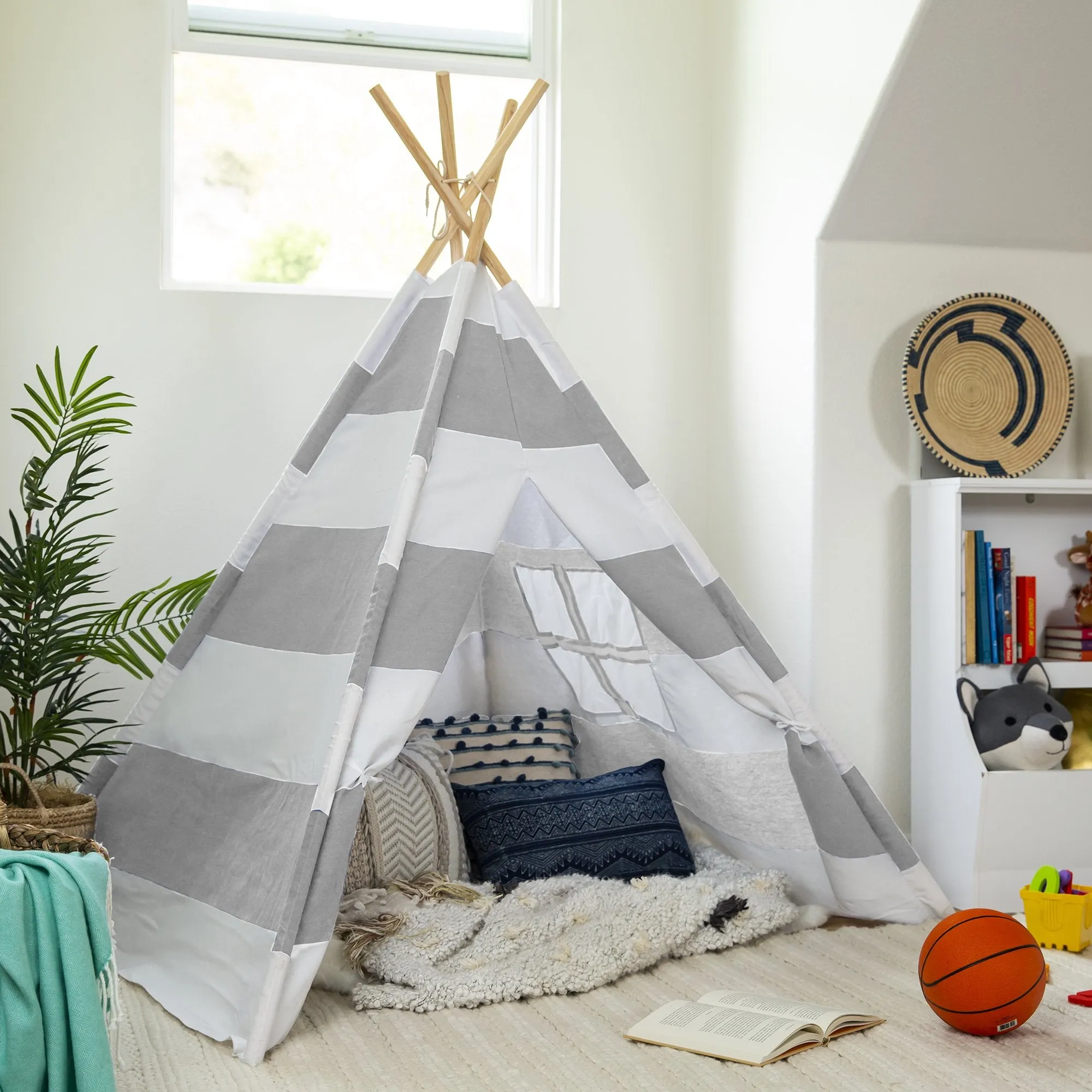 6ft Kids Pretend Cotton Teepee Play Tent w/ Mesh Window, Carrying Case