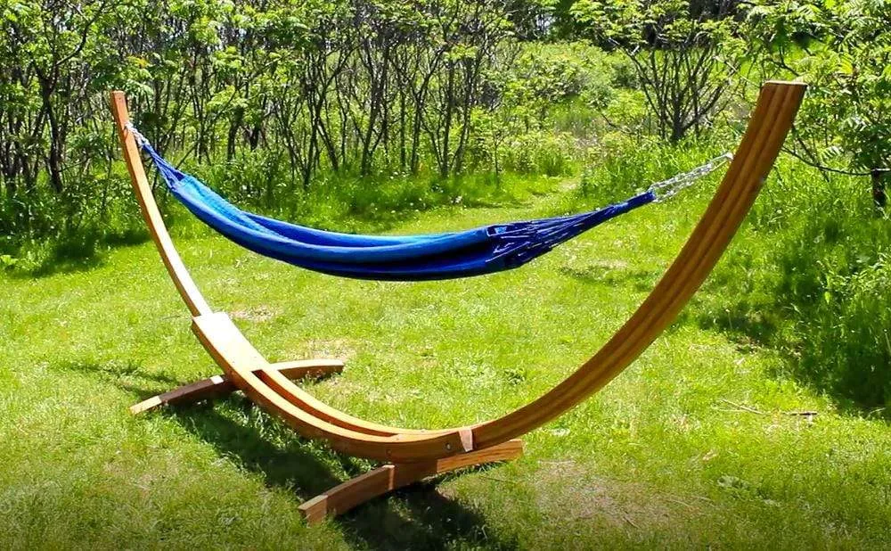 Deluxe Brazilian Style Double Hammock with Bamboo Stand