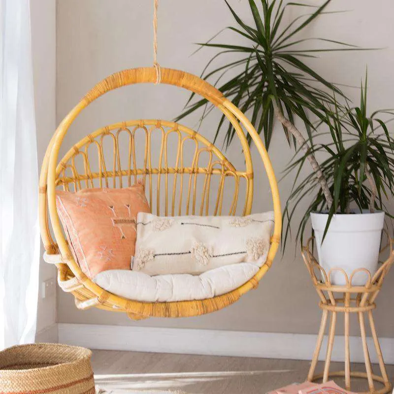 Goldie Hanging Egg Chair