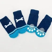 Pet bear bear scratch socks