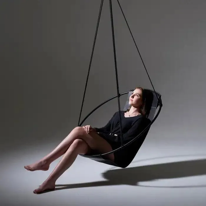 SLING Chair in black Leather