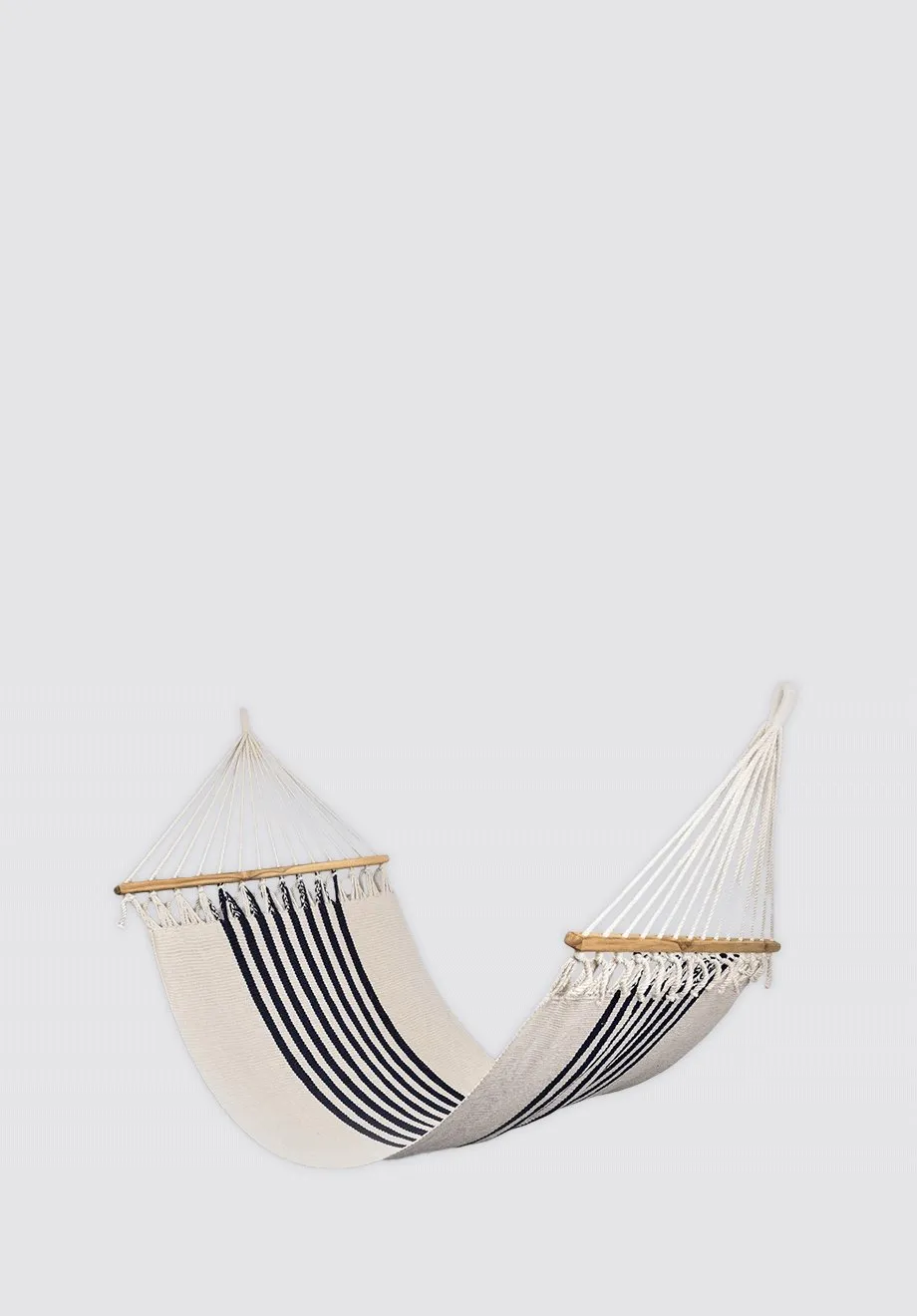 Triple Weave Colonial Cotton Hammock (Wooden Bar)