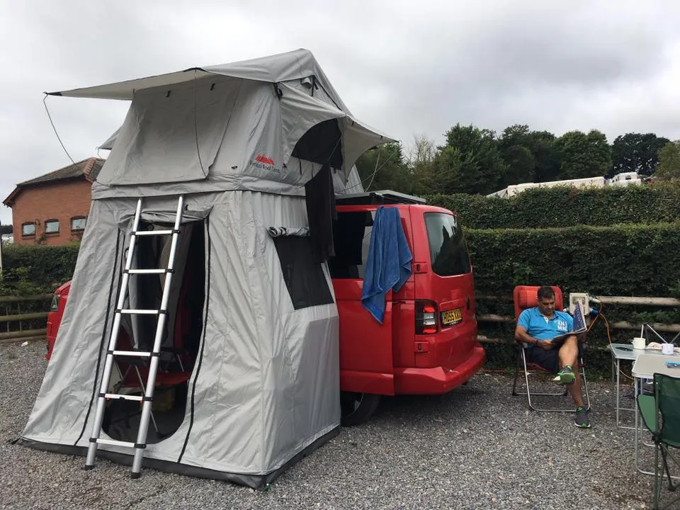 Ventura Deluxe 1.4 Roof Top Tent   Annex (IN STOCK)